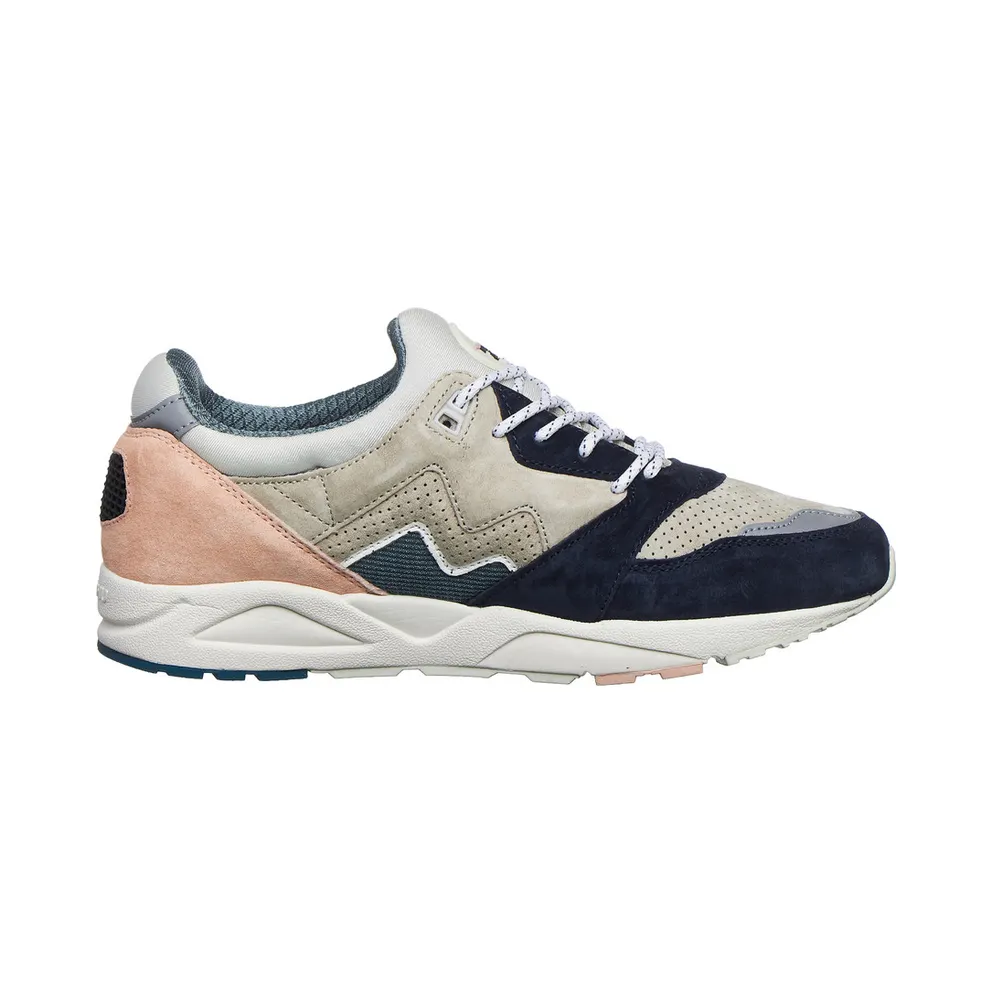 Karhu Aria India Ink / Pelican (F803080)