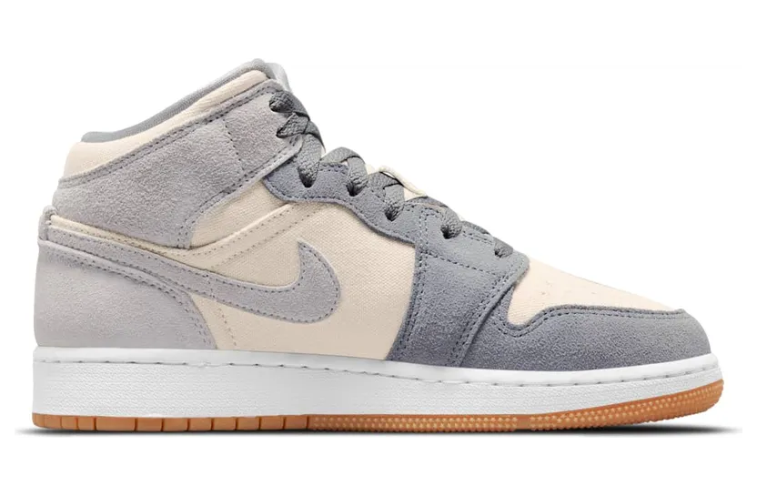 air-jordan-1 DN4346-100