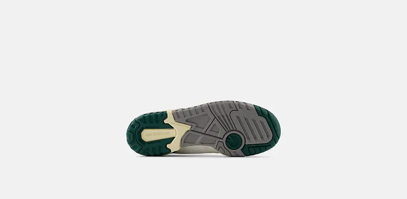 New Balance 550 GS “Marsh Green” (GSB550CS)