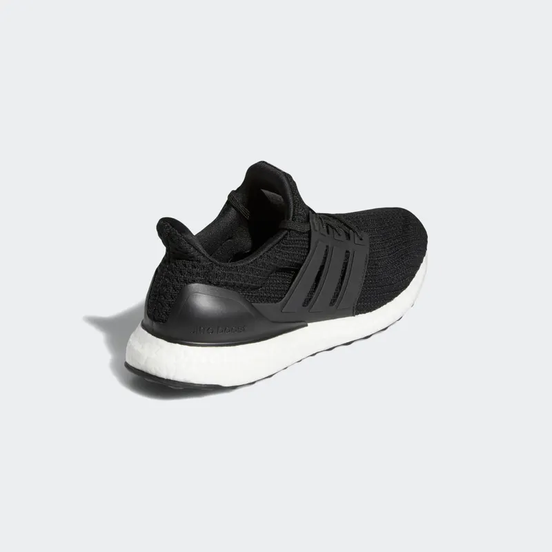 Adidas Ultraboost 4.0 DNA Core Black / Core Black / Cloud White (FY9318)