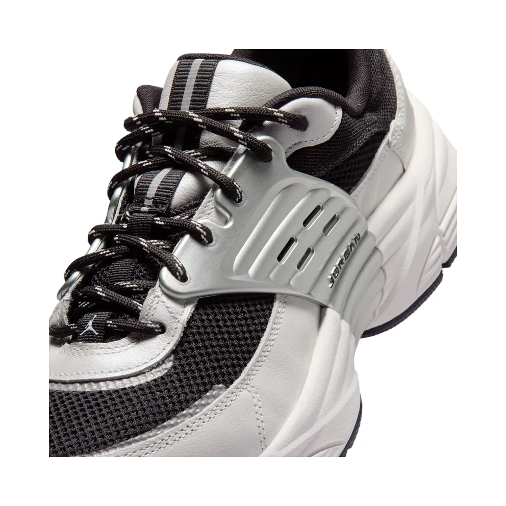 Jordan Trunner O/S “Photon Dust Black Sail” (IB3722-010)