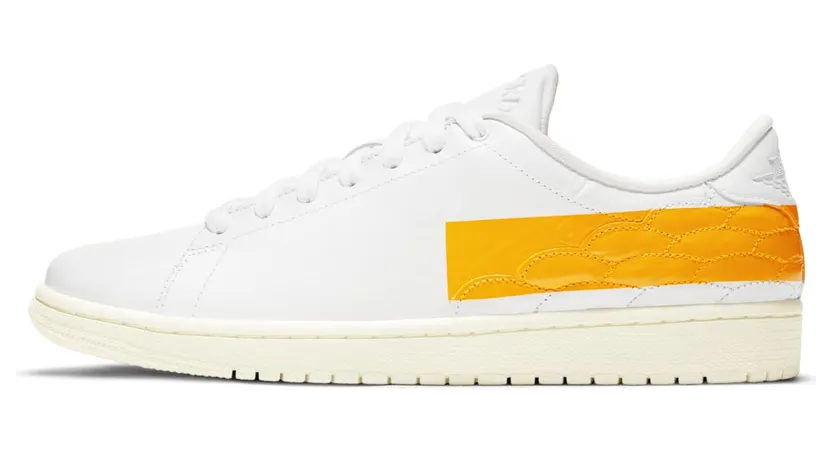 Jordan 1 Low Centre Court “University Gold” (DJ2756-102)