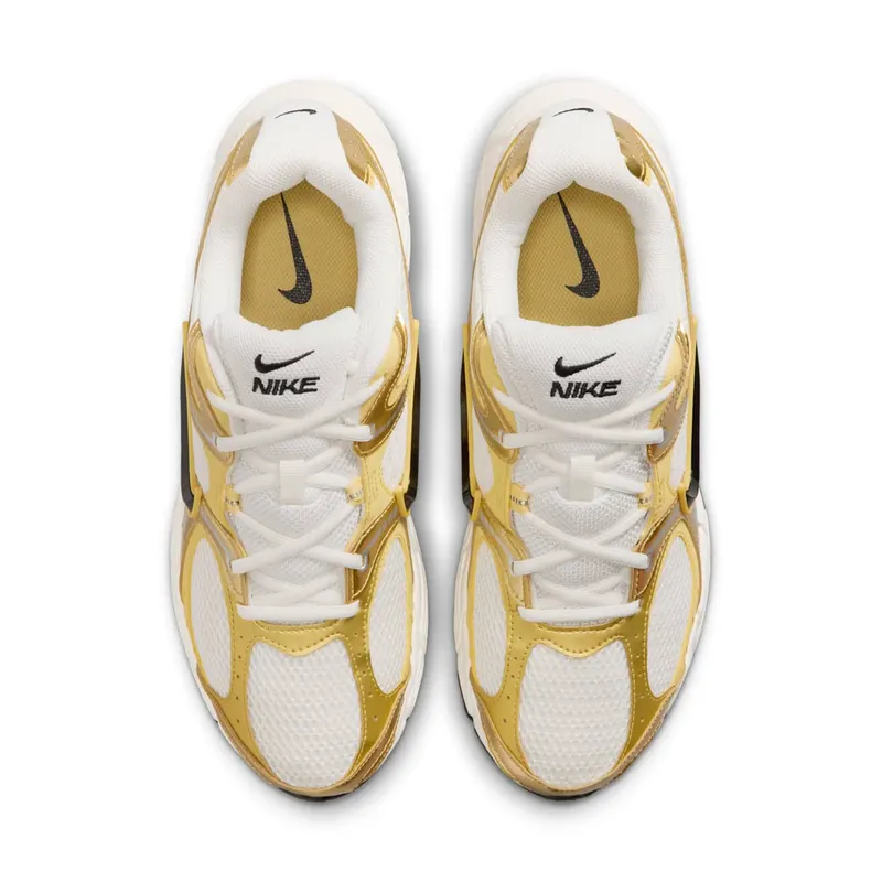 Nike V5 RNR “Sail Buff Gold” (HJ5228-107)