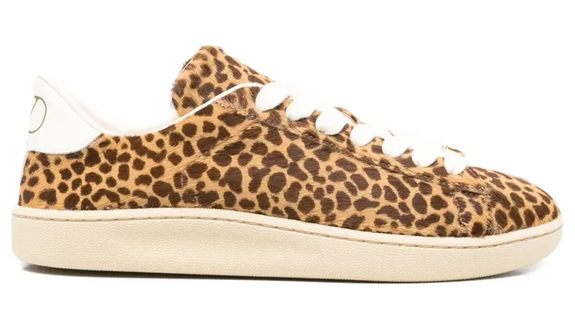 Valentino Garavani Sneakers met luipaard-detail – Beige (WS0LX9IFP)
