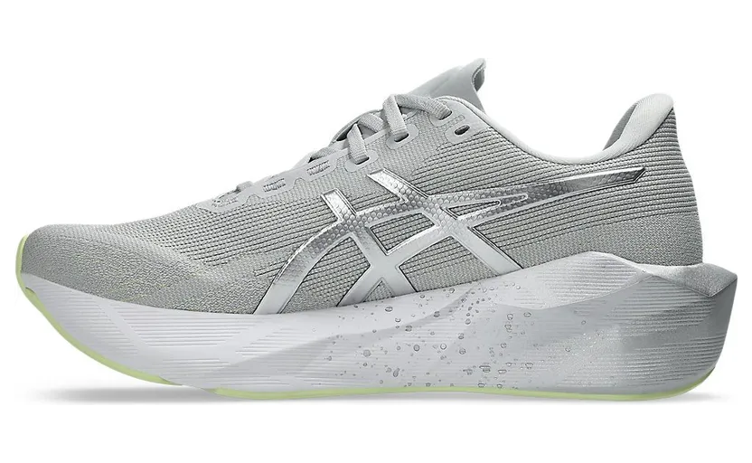 asics-novablast 1011C312-020