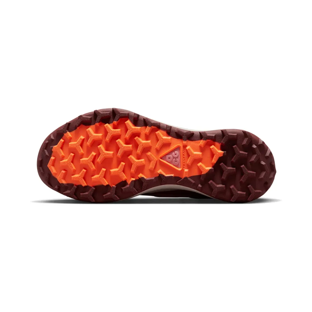 Nike ACG Lowcate Bacon (DM8019-201)