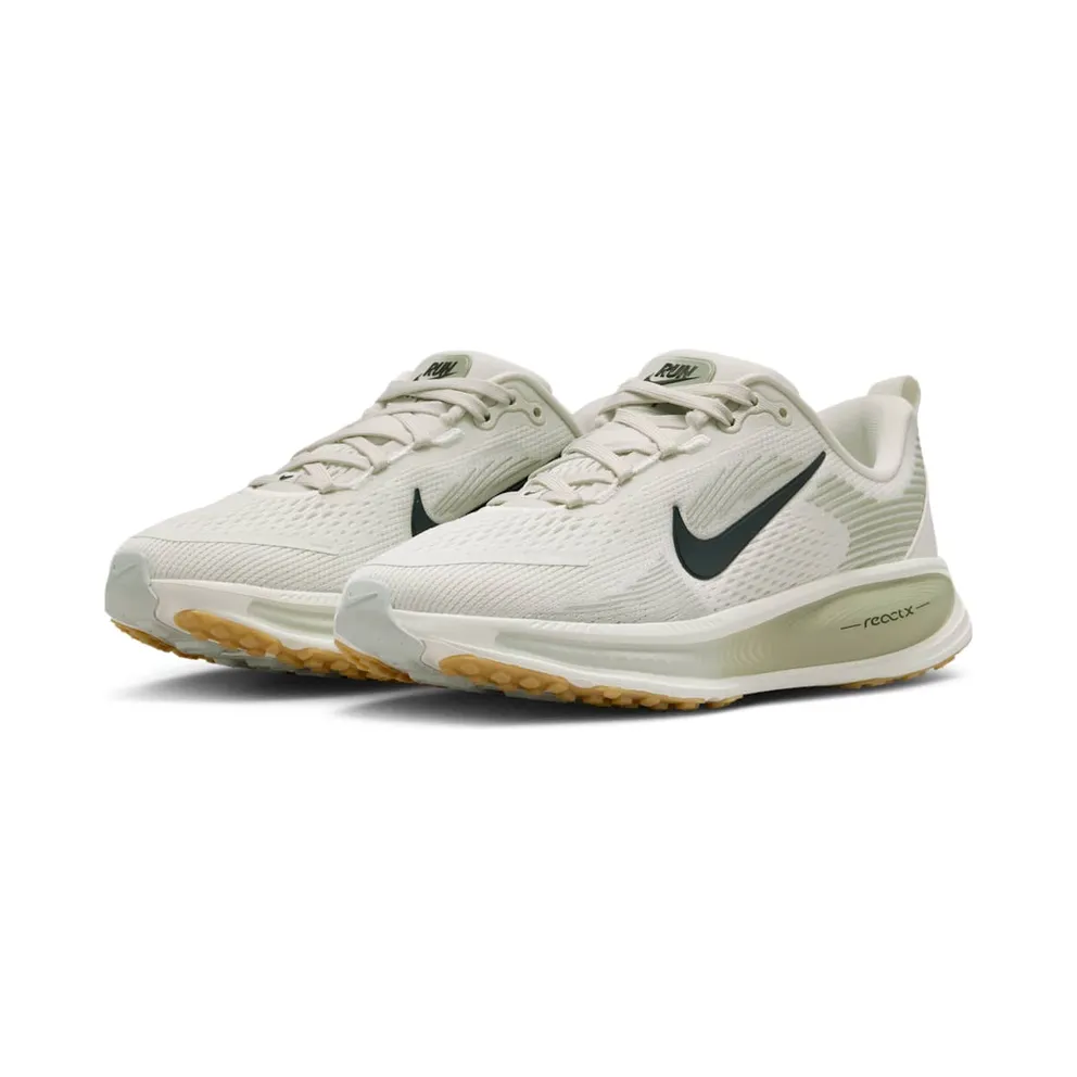 Nike Vomero 18 White (HQ2157-011)