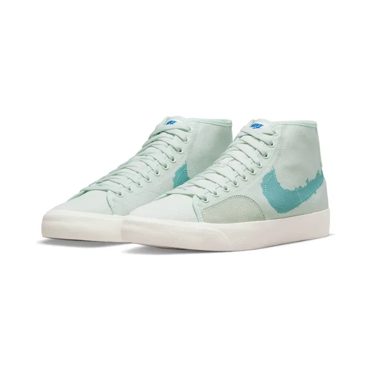 nike-sb DM8553-300