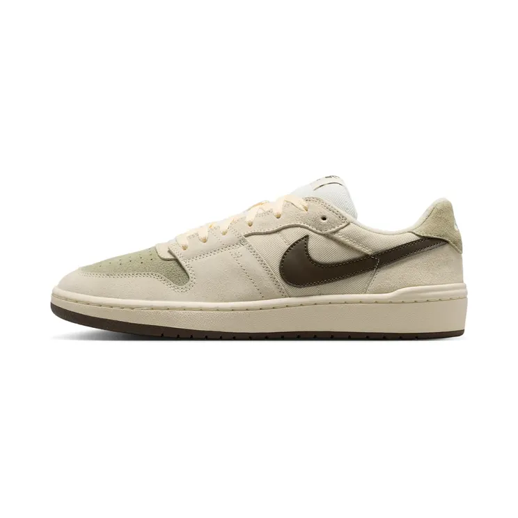 Nike SB Code 58 “Pale Ivory/Light Khaki/Muslin/Dark Hazel” (IB0108-101)