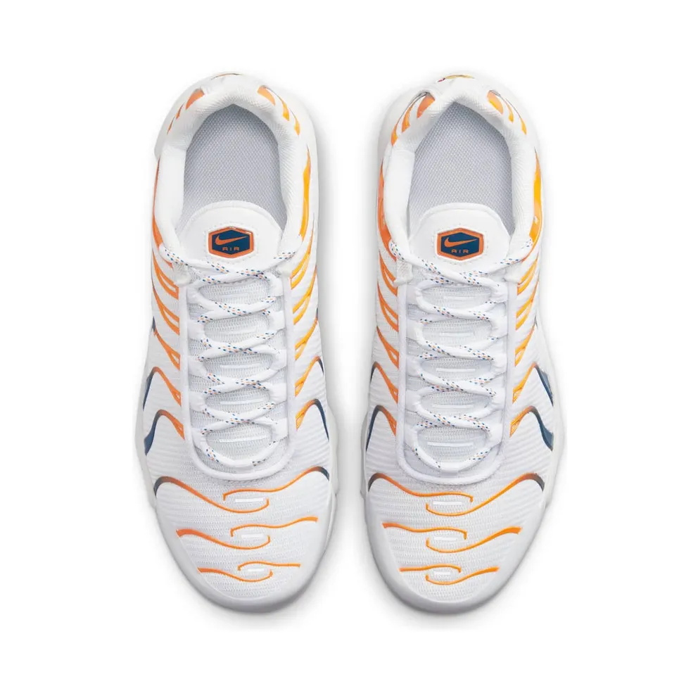Nike Air Max Plus Older Kids’ White (DV7083-100)