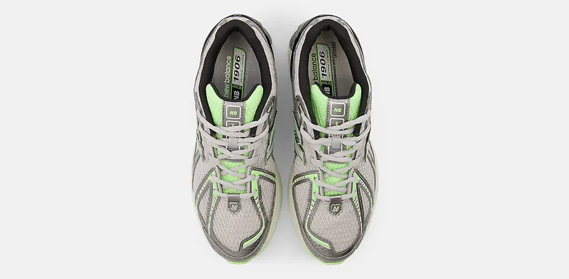 New Balance 1906R “Dark Silver Metallic Mint Flash” (U1906RCQ)