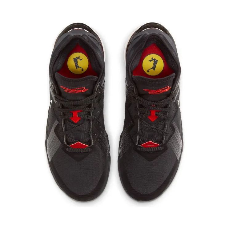nike-lebron-18 CV7562-001