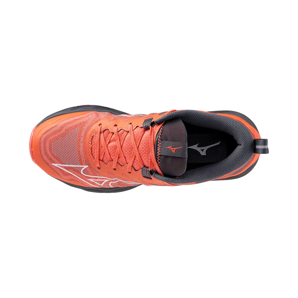 Mizuno WAVE DAICHI 8 – “No / Color / Found” (J1GK247101)