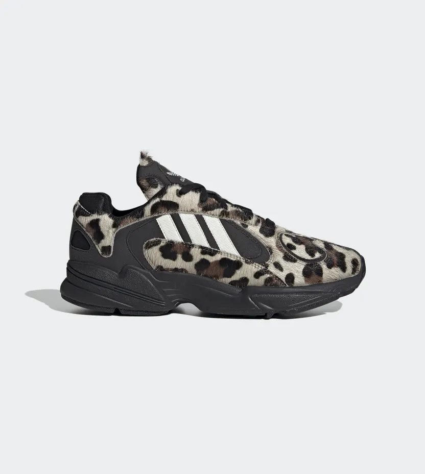 adidas Yung-1 Core Black / Off White / Simple Brown (EG8726)