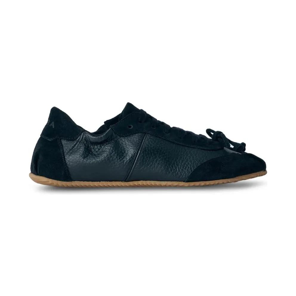 Abra with strikdetail and vlakken – Black (SS26FF09011)