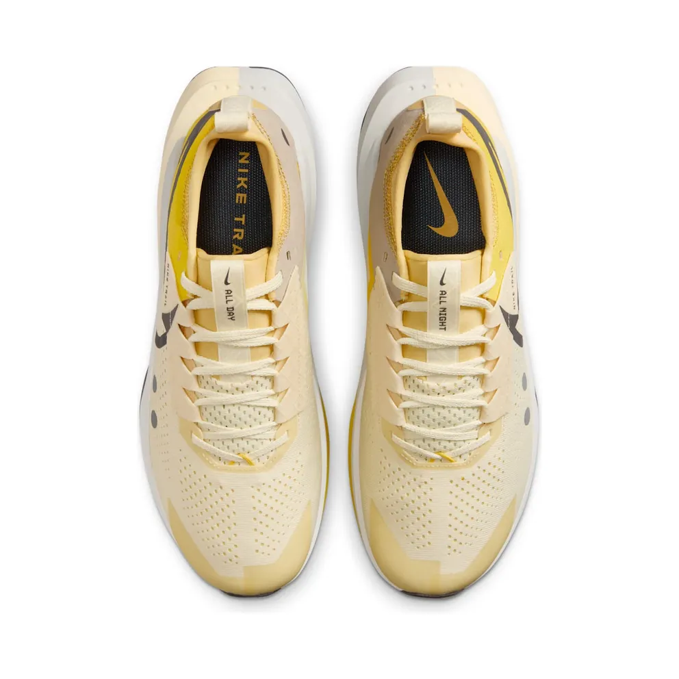 Nike ZoomX Zegama 2 Alabaster Lightning Saturn Gold Medium Ash (FD5190-700)