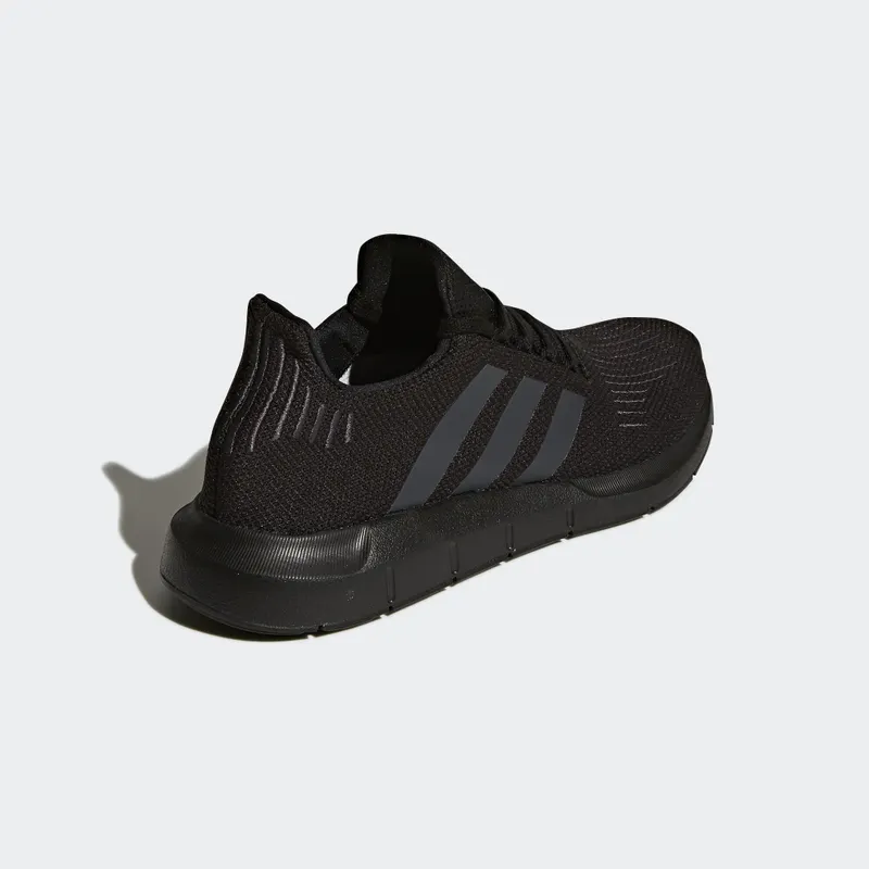 adidas Swift Run Triple Black Core Black/Utility Black/Core Black (CG4111)