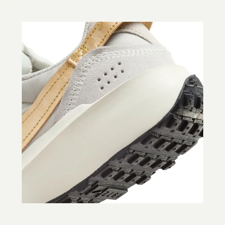 nike-waffle-debut FD0555-100