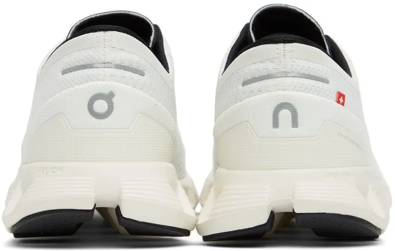 On Running Cloud X (40.99707)