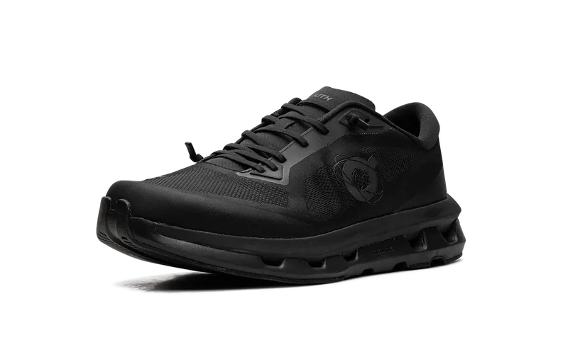 On Running Cloudzone “Kith Black” (3MF11130485)