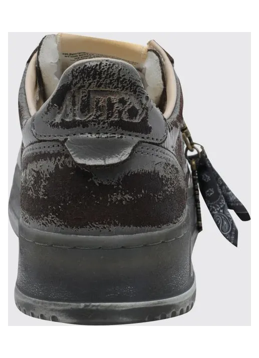 Autry Medalist Low Super Vintage Patent Leather Sneakers with Worn Effect Grey (AVLMTW02) (2)