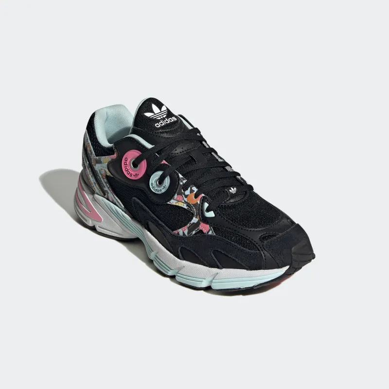Adidas Astir Core Black / Almost Blue / Bliss Pink (HR0091)