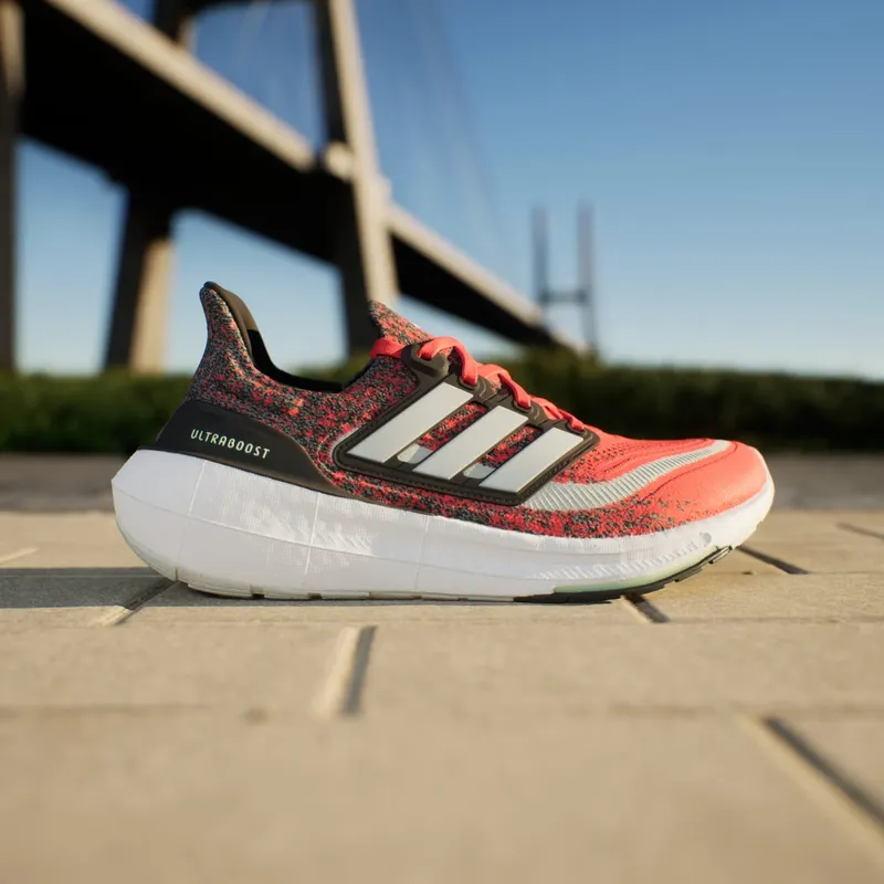 Adidas ULTRABOOST LIGHT “Red” (ID3277)
