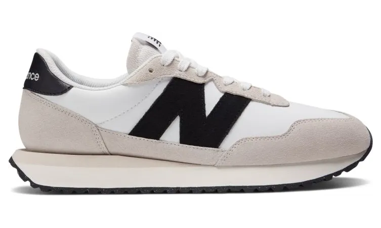 New Balance 237 ‘Sea Salt Black’ (MS237SF)