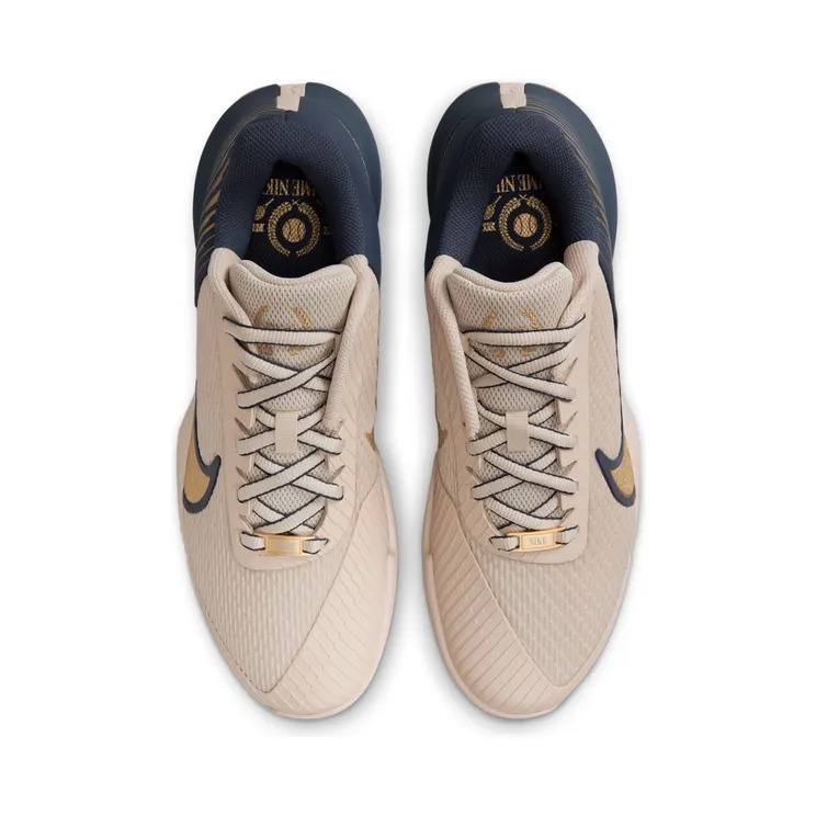 nikecourt FN4742-101