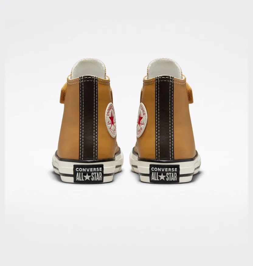 converse-chuck-taylor-all-star A03916C