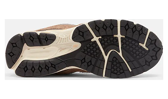 new-balance-2002r M2002REJ