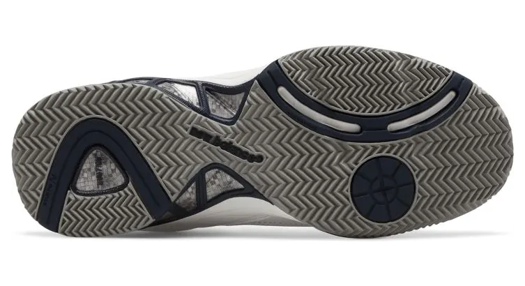 new-balance-sneaker MC806W