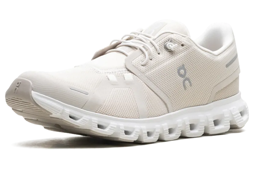 On Cloud 6 “Pearl White”: zacht wit dat overal bij past (3)