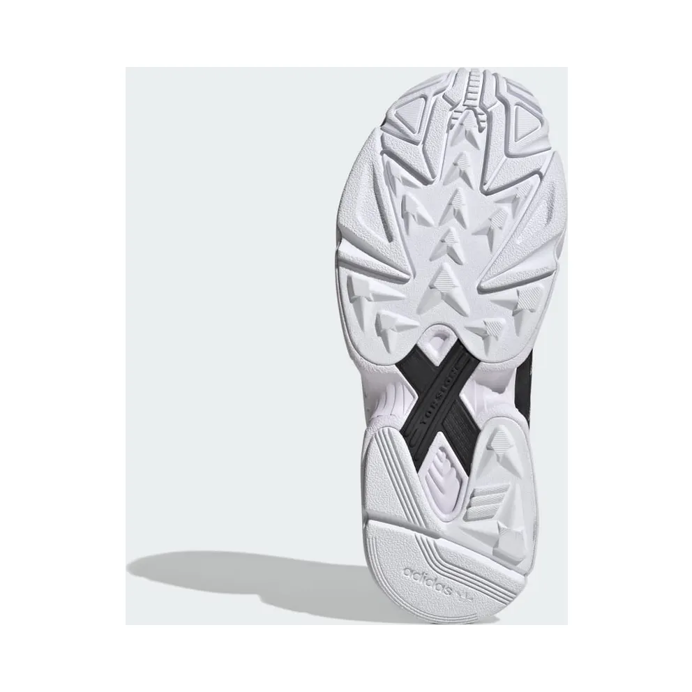 Adidas Falcon Core Black / Core Black / Cloud White (IG8301)