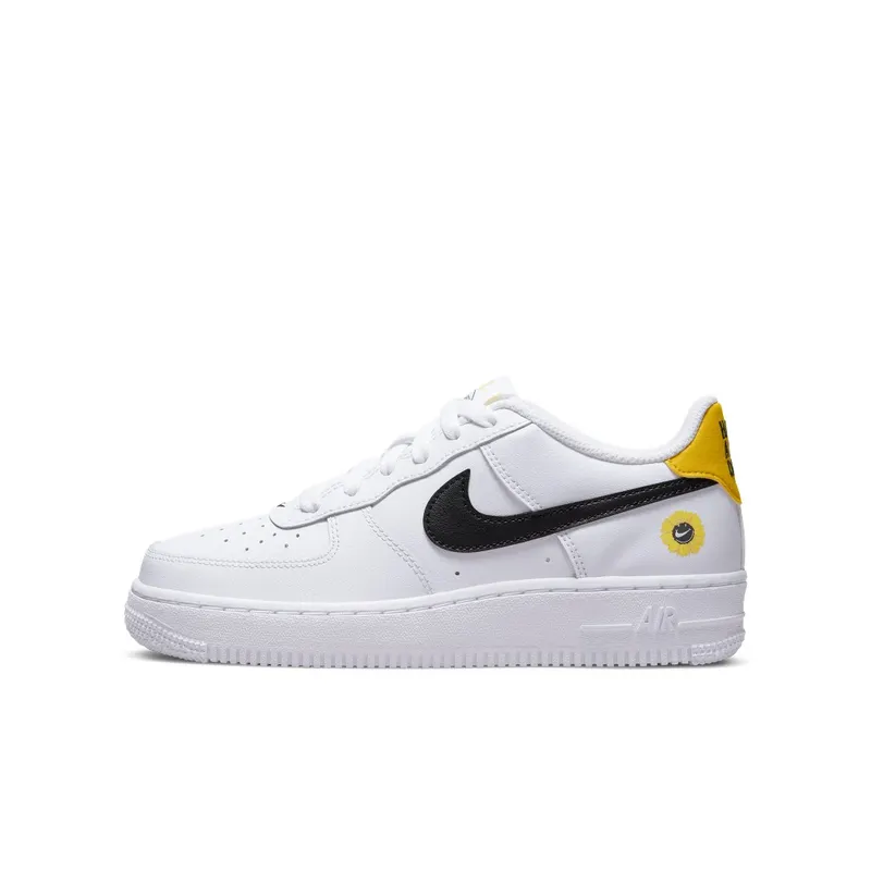 Nike Air Force 1 LV8 Older Kids’ White (DM0983-100)
