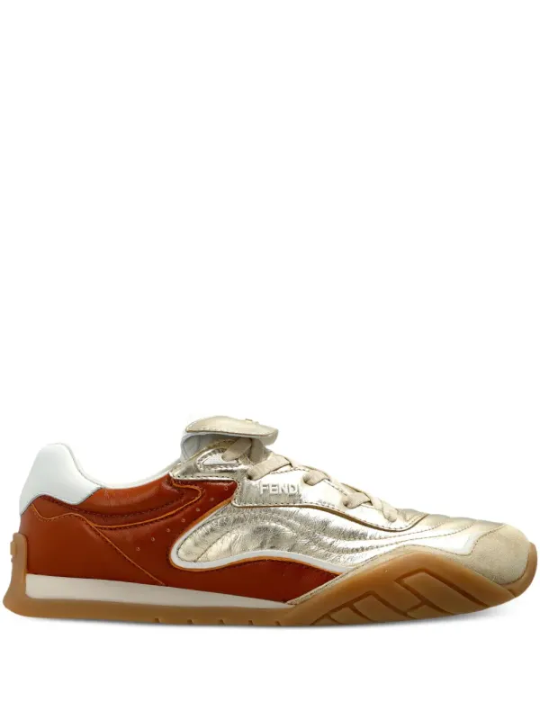 FENDI Sneakers with logoplakkaat – Gold (8E8820AYFC)