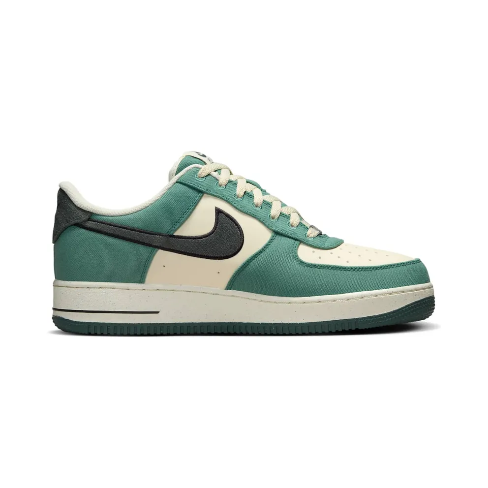Nike Air Force 1 ’07 Vintage Green (FQ8713-100)