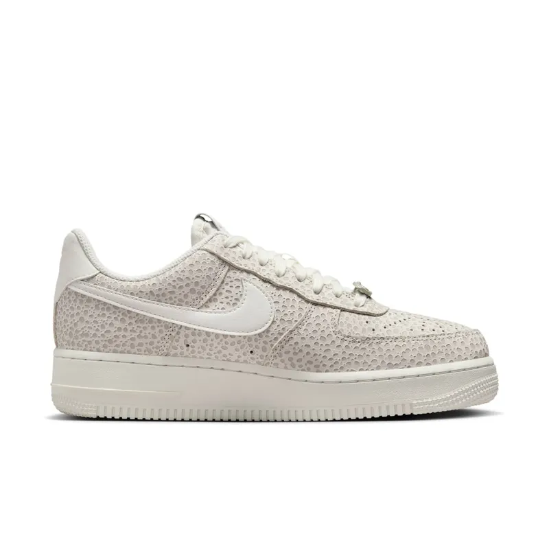 Nike AIR FORCE 1 ’07 “Grey” (FV6519-001)