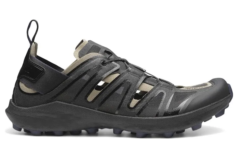 Salomon Udara Advanced Black Fallen Rock (L47674700)