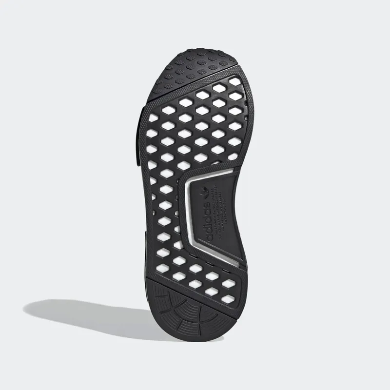 adidas NMD_R1 Core Black / Core Black / Cloud White (FW0431)