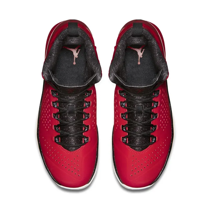 Jordan Melo M11 University Red (716227-605)