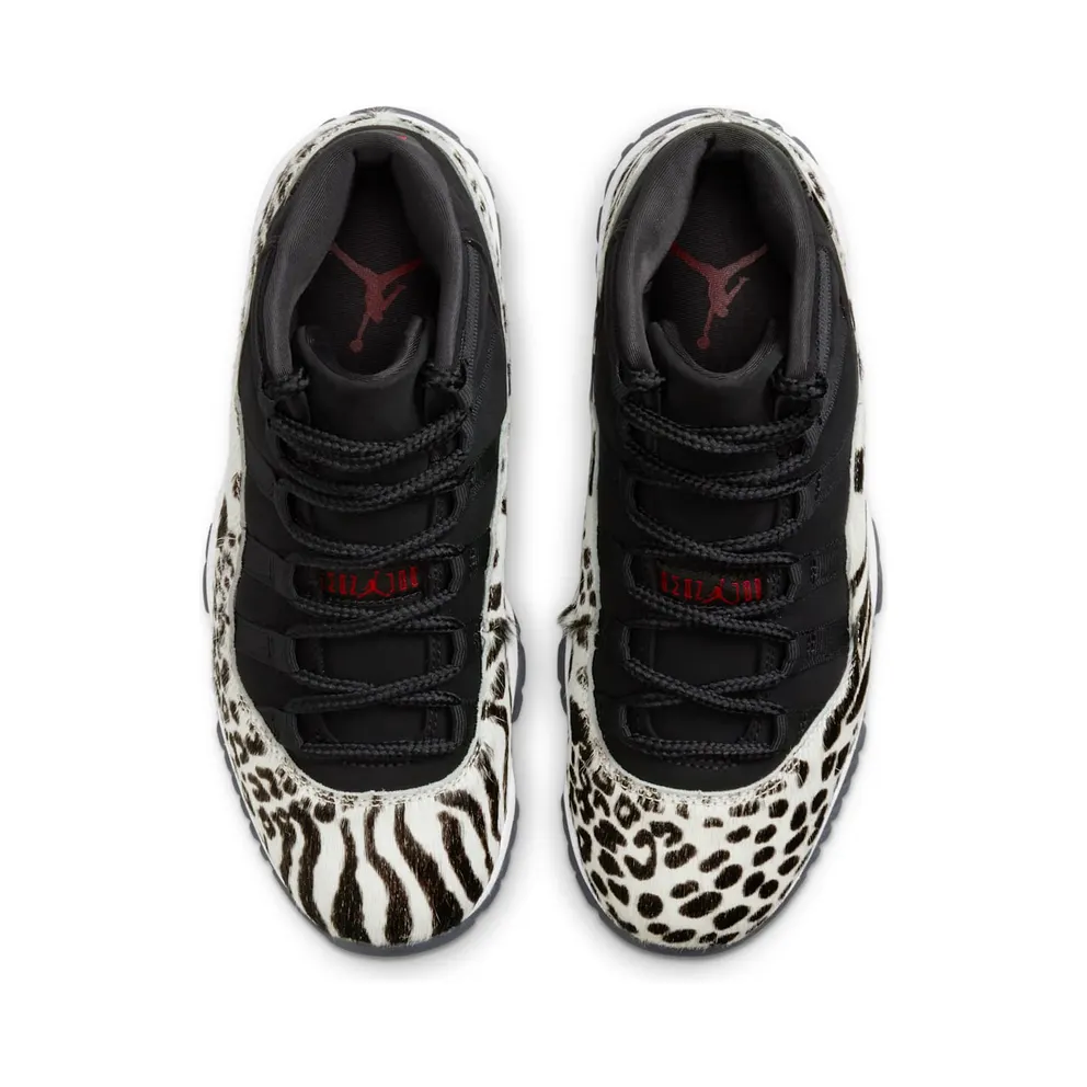 Air Jordan 11 Retro Black (AR0715-010)