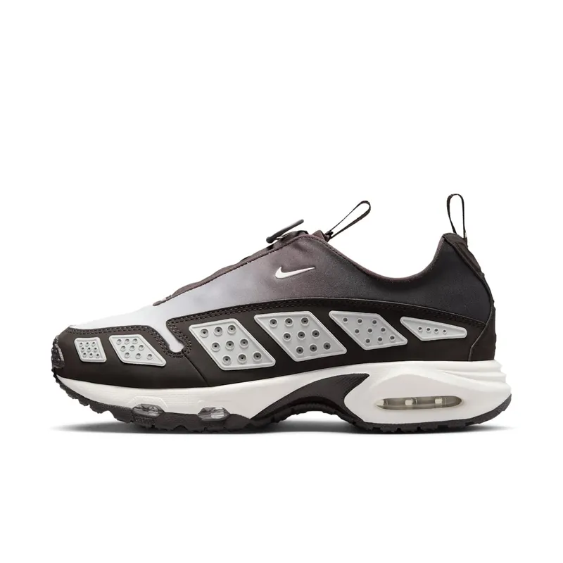 Nike Air Max SNDR “Black/White” (HJ8080-200)