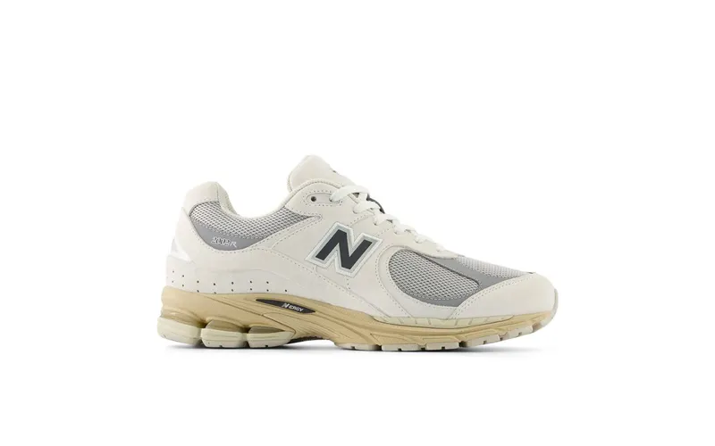 New Balance 2002R Linen Rain Cloud (U2002RJ)
