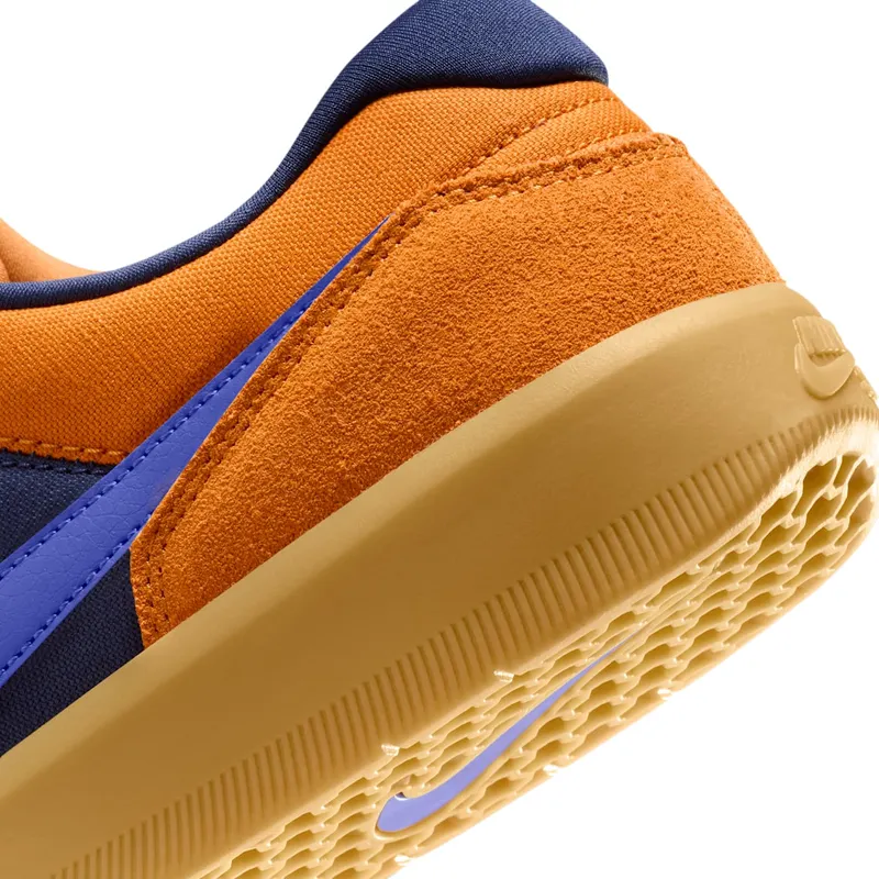 nike-air-force DV5477-800
