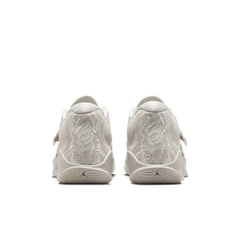 Jordan Zion 3 SE M.U.D. Light Bone (FN1714-040)