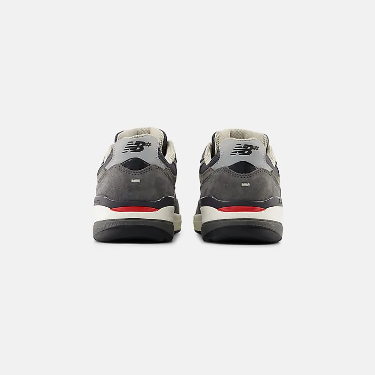 new-balance-numeric NM933GDY
