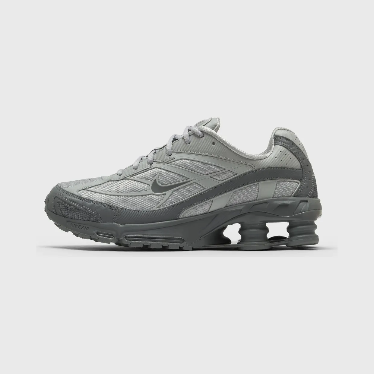 nike-shox IR0047001