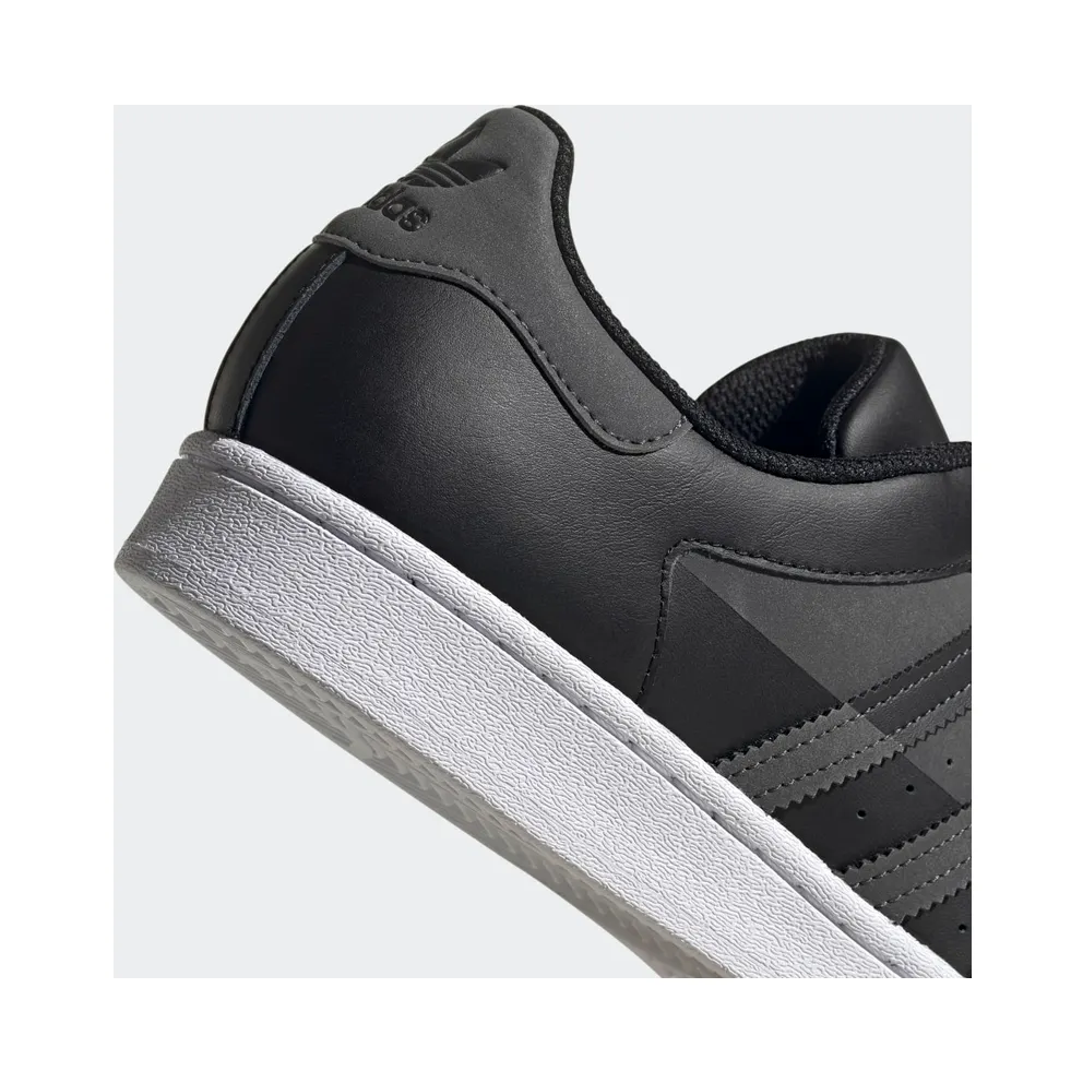 adidas Superstar Core Black / Core Black / Grey Six (FY8791)