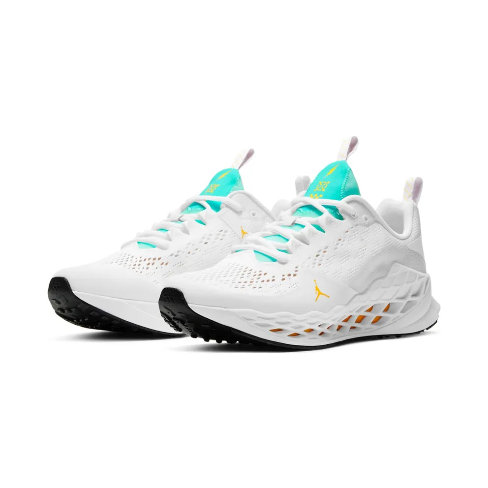 Nike Jordan Zoom Trunner Advance Training Shoe “White / Aurora Green / Black / Laser Orange” (CJ1494-108)